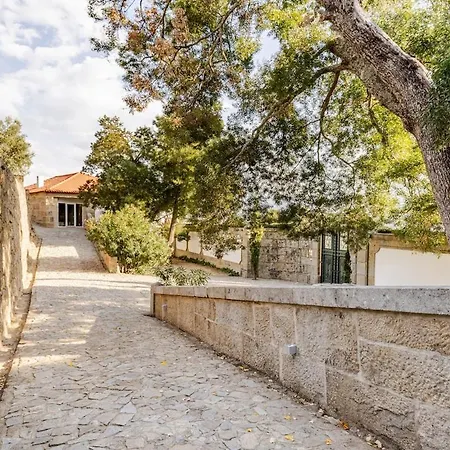 Charming Vineyard Retreat - Casa De Sequeiros بيت للعطل
